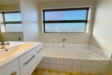 Photo of property in 35 Cognac Drive, Yaldhurst, Christchurch, 8042