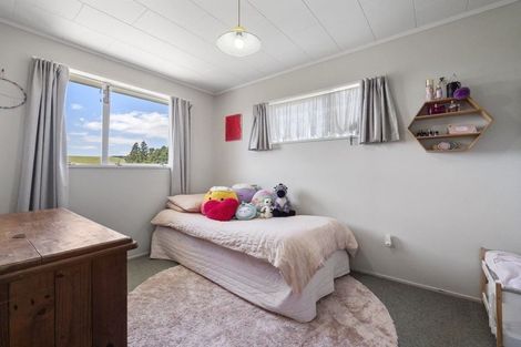 Photo of property in 8 Ranginui Road, Welcome Bay, Tauranga, 3112