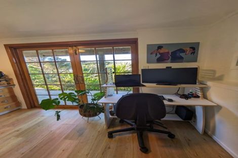 Photo of property in 6 Gordon Road, Plimmerton, Porirua, 5026