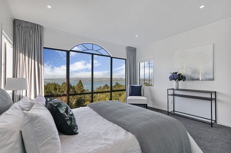 Photo of property in 2/60 Rangatira Road, Beach Haven, Auckland, 0626