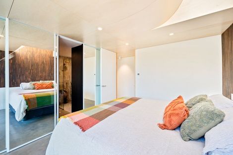 Photo of property in 6 Pounamu Avenue, Albert Town, Wanaka, 9305