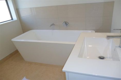 Photo of property in 22 Malachy Grove, Aidanfield, Christchurch, 8025