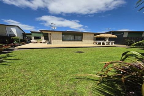 Photo of property in 73b Centreway Road, Orewa, 0931