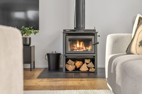 Photo of property in 41 Farrant Drive, Wanaka, 9305