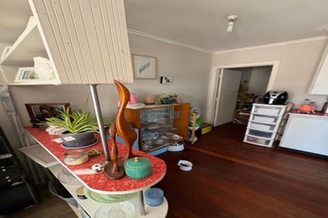 Photo of property in 6 View Road, Papakura, 2110