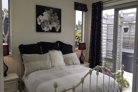 Photo of property in 7 Woolshed Lane, Pukekohe, 2120