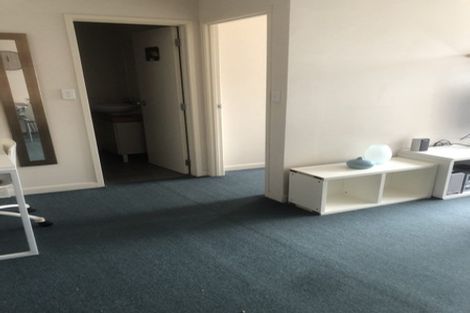 Photo of property in The Imperial Gardens Apartments, 718/135 Hobson Street, Auckland Central, Auckland, 1010