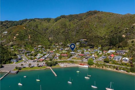 Photo of property in 2 Finlay Grove, Waikawa, Picton, 7220