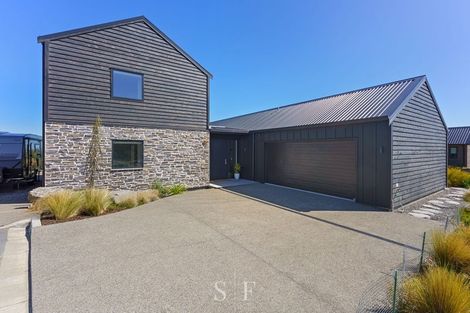 Photo of property in 48 Anderson Park Drive, Waikanae, 5036
