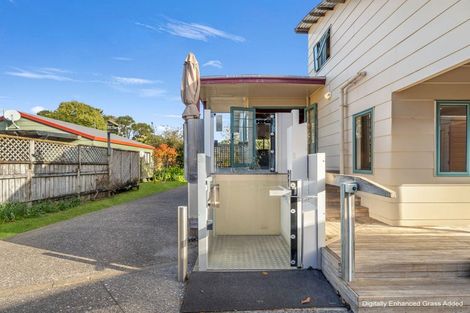 Photo of property in 7 Marquet Place, Tairua, 3508