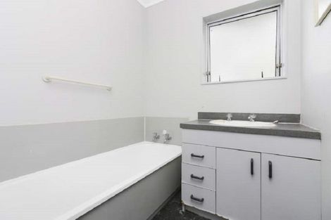 Photo of property in 21 Constable Road, Waiuku, 2123