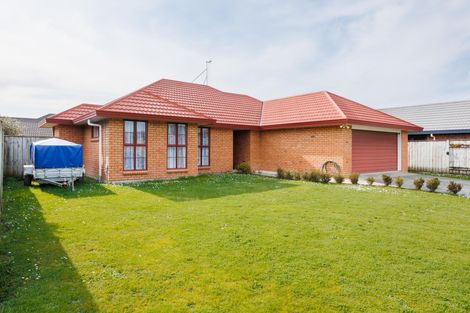 Photo of property in 49 Branigan Parade, Kelvin Grove, Palmerston North, 4414