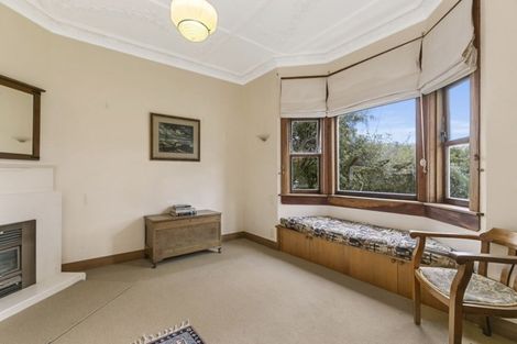 Photo of property in 16 Chatham Street, Berhampore, Wellington, 6023