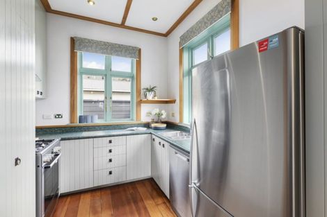 Photo of property in 21 Campbell Terrace, Petone, Lower Hutt, 5012