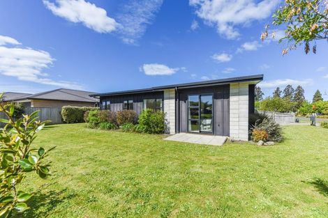 Photo of property in 35 Kerei Street, Motueka, 7120