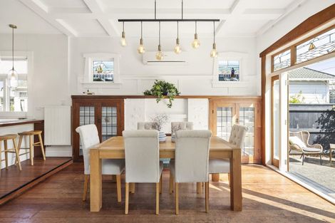 Photo of property in 103 Derwent Street, Island Bay, Wellington, 6023