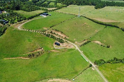 Photo of property in 401a Smart Road, Hillsborough, New Plymouth, 4372