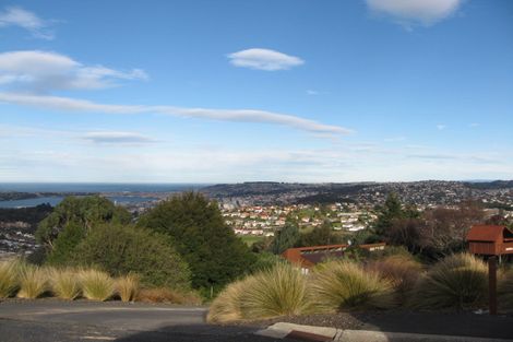 Photo of property in 2/3 Calypso Place, Rothesay Bay, Auckland, 0630