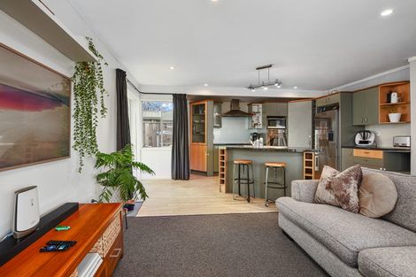 Photo of property in 6 Corilin Place, Mangakakahi, Rotorua, 3015