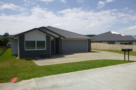 Photo of property in 120 Matua Road, Huapai, Kumeu, 0810