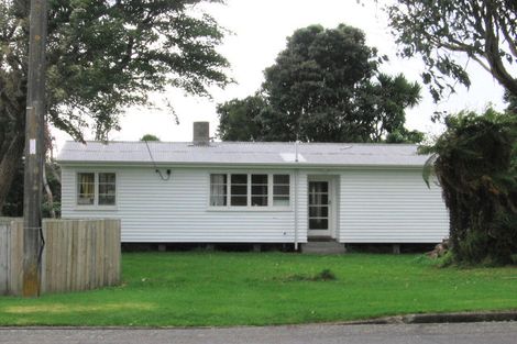 Photo of property in 41 Waimea Road, Waikanae Beach, Waikanae, 5036
