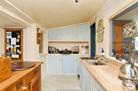 Photo of property in 43 Batten Grove, The Pines Beach, 7630