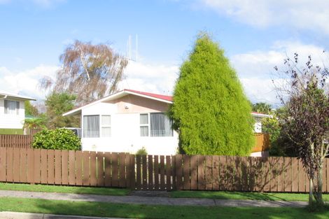 Photo of property in 11 Karaka Place, Tokoroa, 3420