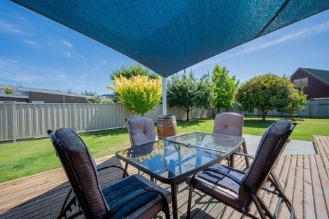 Photo of property in 60 Newcastle Street, Clyde, 9330