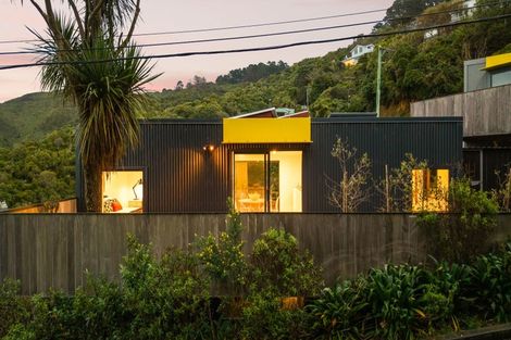 Photo of property in 47 Mount Pleasant Road, Aro Valley, Wellington, 6012