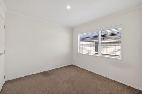 Photo of property in 28 Sabre Street, Papamoa Beach, Papamoa, 3118