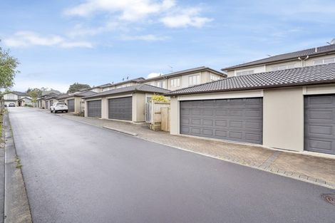 Photo of property in 115 Baverstock Road, Flat Bush, Auckland, 2016
