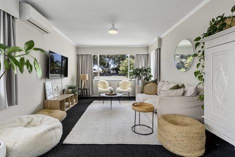 Photo of property in 14 Lodge Avenue, Mount Maunganui, 3116