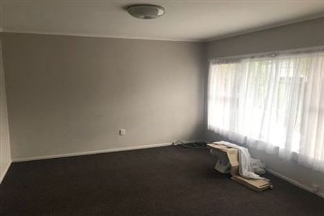 Photo of property in 2/18a Fenwick Avenue, Milford, Auckland, 0620