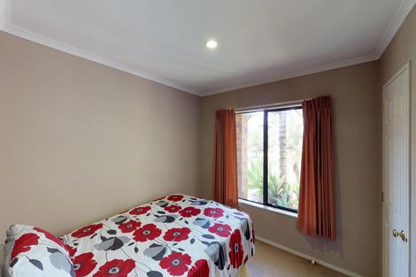 Photo of property in 7 Crannich Place, Wattle Downs, Auckland, 2103