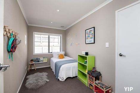 Photo of property in 21 Bickerton Rise, Churton Park, Wellington, 6037