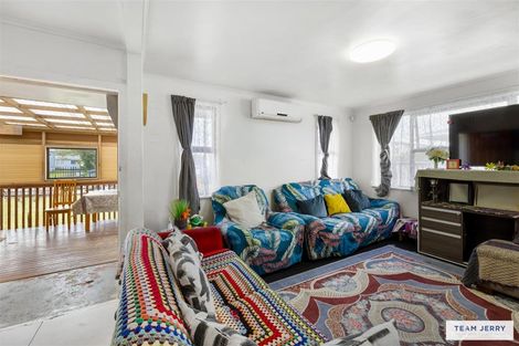 Photo of property in 1/8 Cornwall Road, Mangere, Auckland, 2022