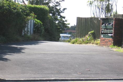 Photo of property in 12/5 Waipa Street, Birkenhead, Auckland, 0626