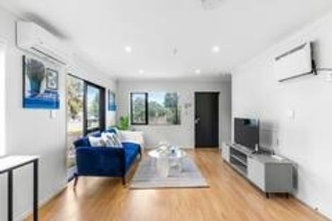 Photo of property in 1 Kendall Court, Wattle Downs, Auckland, 2103