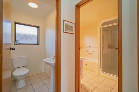 Photo of property in 17 Park Lane, Whitianga, 3510