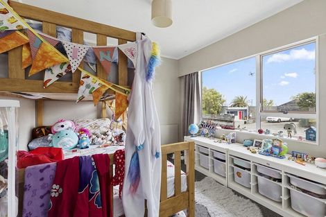 Photo of property in 24a The Track, Plimmerton, Porirua, 5026