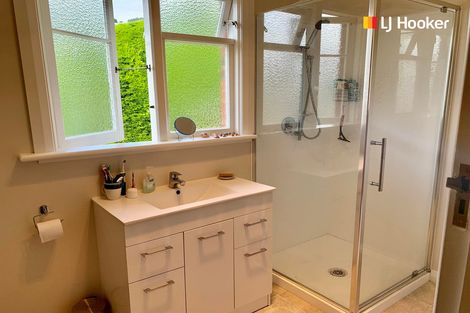 Photo of property in 1 Jane Street, Macandrew Bay, Dunedin, 9014