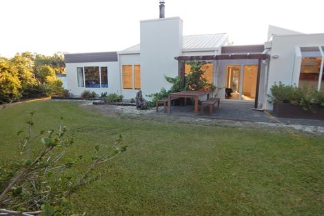 Photo of property in 211 Rangitane Road, Kerikeri, 0294
