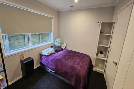Photo of property in 10 Garrett Drive, Whalers Gate, New Plymouth, 4310