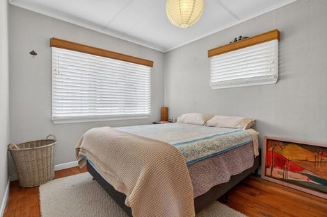 Photo of property in 1 Griffin Road, Maungaturoto, 0520