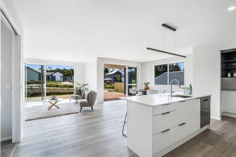Photo of property in 95 Glenvar Ridge Road, Long Bay, Auckland, 0630