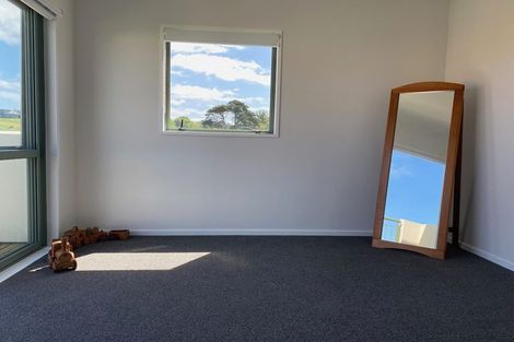 Photo of property in 34 Waterside Crescent, Gulf Harbour, Whangaparaoa, 0930