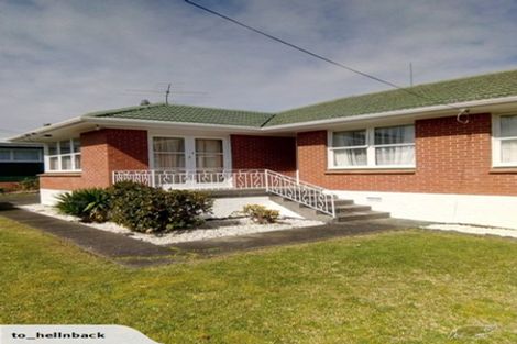 Photo of property in 26 Clayton Road, Manurewa, Auckland, 2102