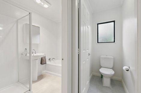 Photo of property in 51 Satara Crescent, Khandallah, Wellington, 6035