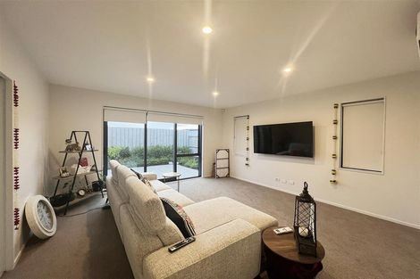 Photo of property in 43 Katikati Drive, Manurewa, Auckland, 2102