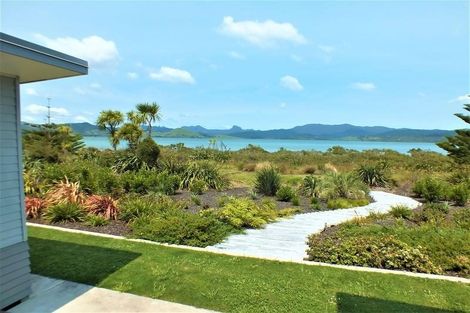 Photo of property in 131 Kelly Jade Avenue, Matarangi, Whitianga, 3592